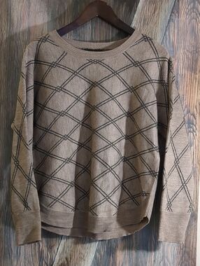 Design History Taupe Sweater with Black Diamond Grid